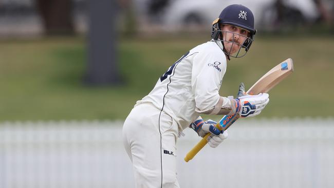 Nic Maddinson scored 136 for Victoria against Tasmania.