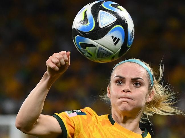 Ellie Carpenter eyes the ball during the Matilda’s Women's World Cup quarter-final match against France. Picture: Franck Fife/AFP