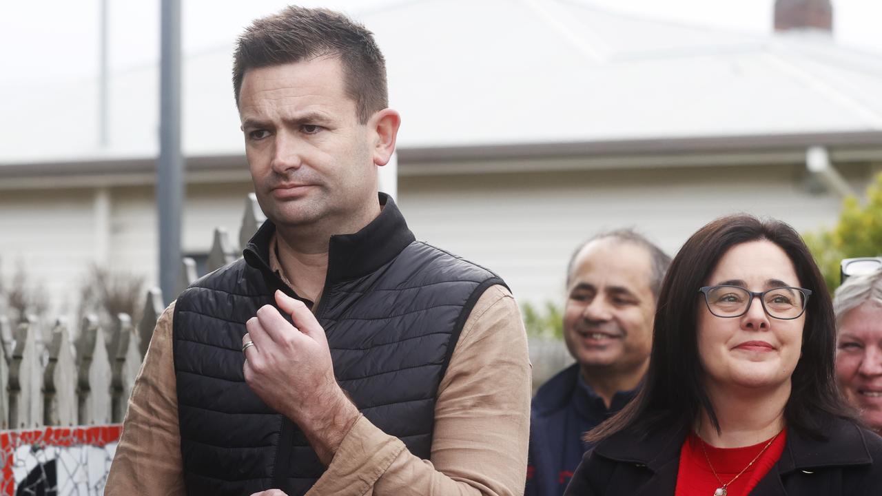Liberal and Labor in election campaign mode