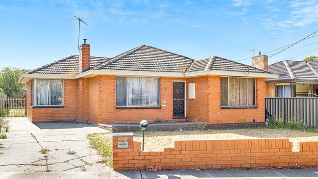 This three-bedroom house <a href="https://www.realestate.com.au/property-house-vic-st+albans-144538772?sourcePage=rea:p4ep:property-details&amp;sourceElement=avm-currently-advertised-view-listing" title="www.realestate.com.au">52 Rhodes St, St Albans</a>, is for sale with $780,000-$850,000 asking range. It is also currently a rental property.