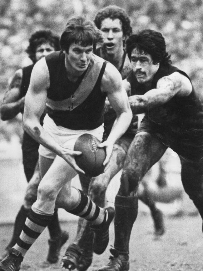 Royce Hart in action for Richmond.