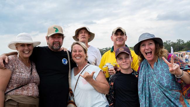 Chrissy Jackholme, Croc OÃ&#149;dile, Leslee Flett, Robert Cuddy, Leon Gray, Taj Gray and Kerry Gray from Queensland at the Darwin Beer Can Regatta at Mindil Beach, 2023. Picture: Pema Tamang Pakhrin