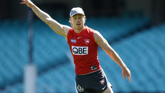 After training on Monday, Callum Mills had a lighter Tuesday before facing a ‘flat-out’ fitness test on Wednesday to push his case for grand final selection. Picture: Phil Hillyard