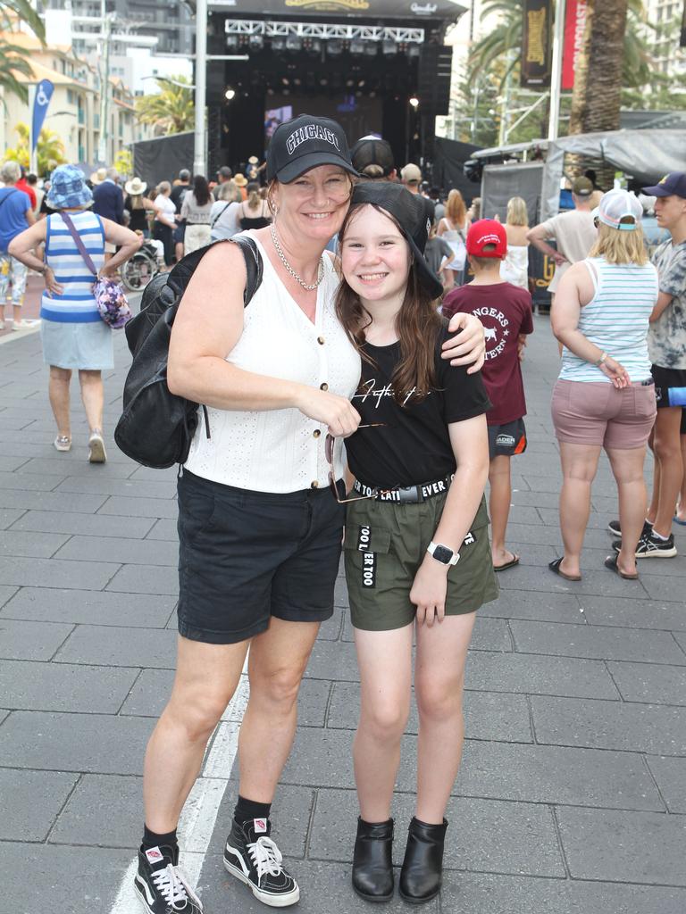 Groundwater. Tracy and Lavene Weston. 19 October 2024 Broadbeach Picture by Richard Gosling