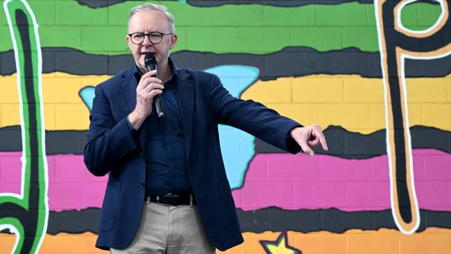 Prime Minister Anthony Albanese speaks to students as he attends a school assembly at Stuart Park Primary in Darwin. Picture: NCA NewsWire / Lukas Coch