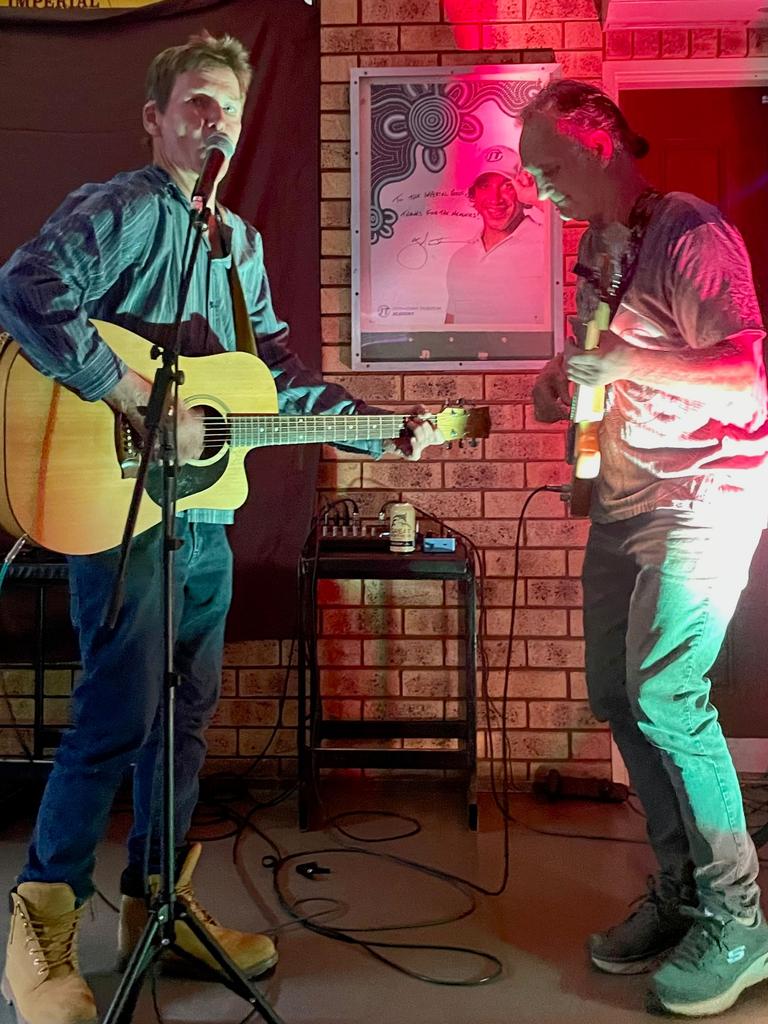 Craig Trace and Ross Kessler entertain the crowd.