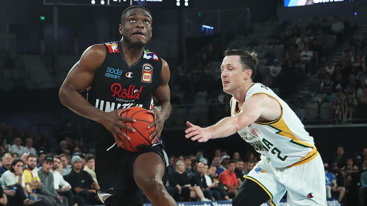 Caleb Agada powers his way to the basket. Picture: Getty Images