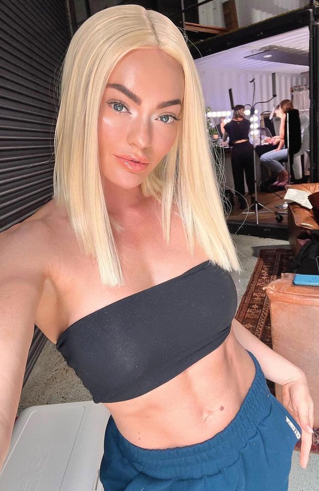 While others said she looked ‘hot’ as a blonde. Picture: Instagram/EmilySkye