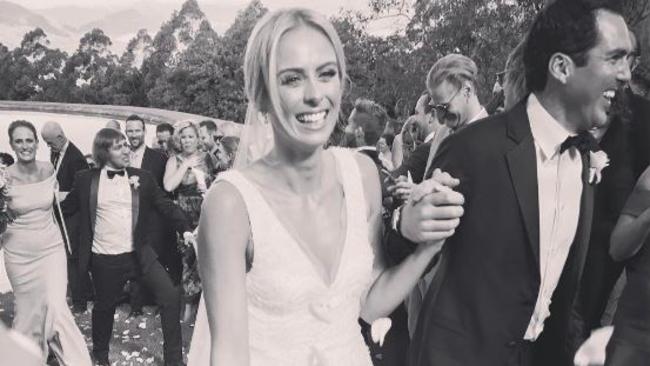 Sylvia Jeffreys, Peter Stefanovic Wedding Photos: Couple Marry By ...