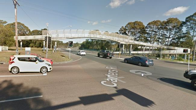 Intersection of Elizabeth Bay Drive and Pacific Highway where the fatal accident happened.