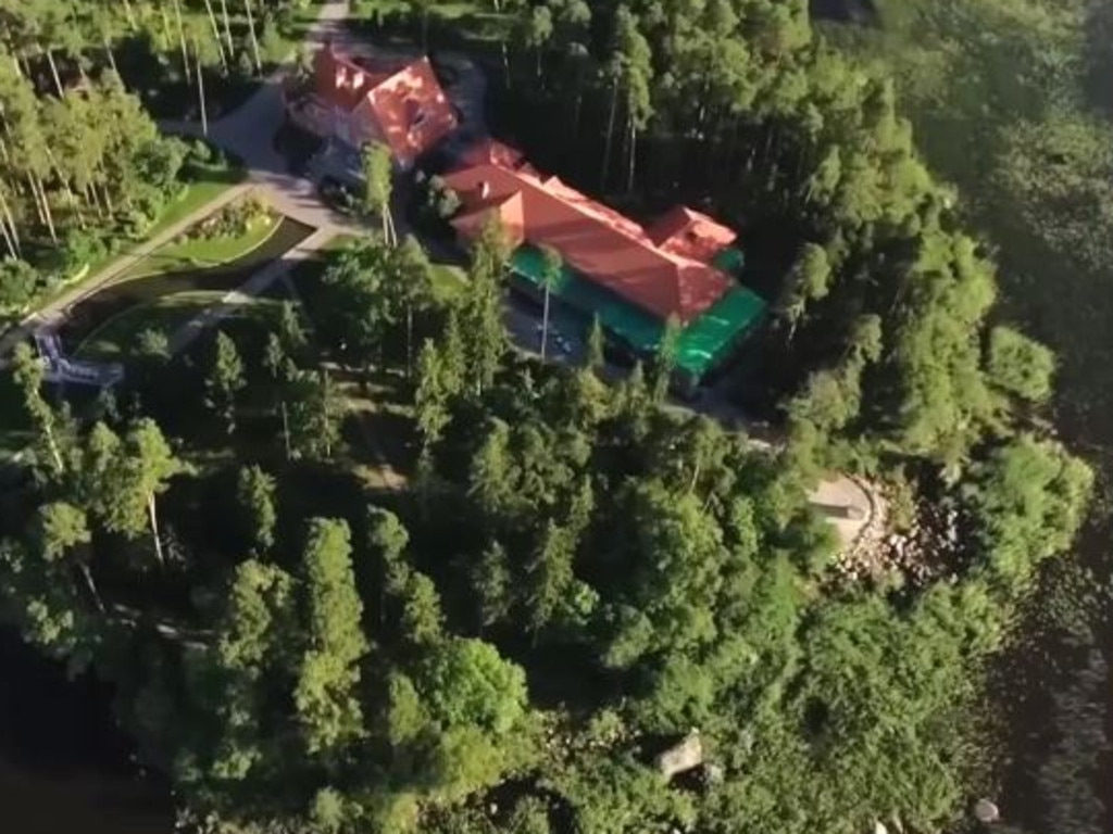 Milovka Manor. Picture: Alexei Navalny/YouTube