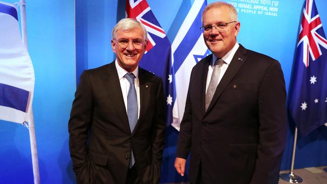 Scott Morrison, right, with Steven Lowy at the United Israel Appeal dinner at Royal Randwick Racecourse in Sydney on Thursday. Picture: Adam Taylor/PMO