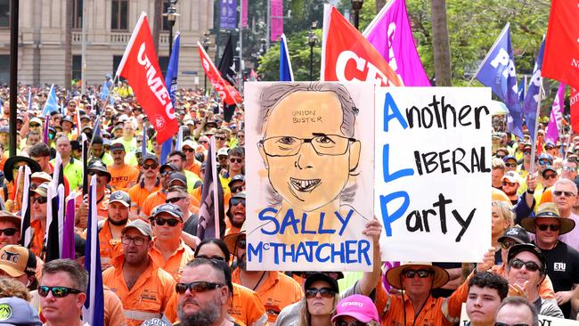 Construction workers at a CMFEU protest in Brisbane. Picture: Steve Pohlner