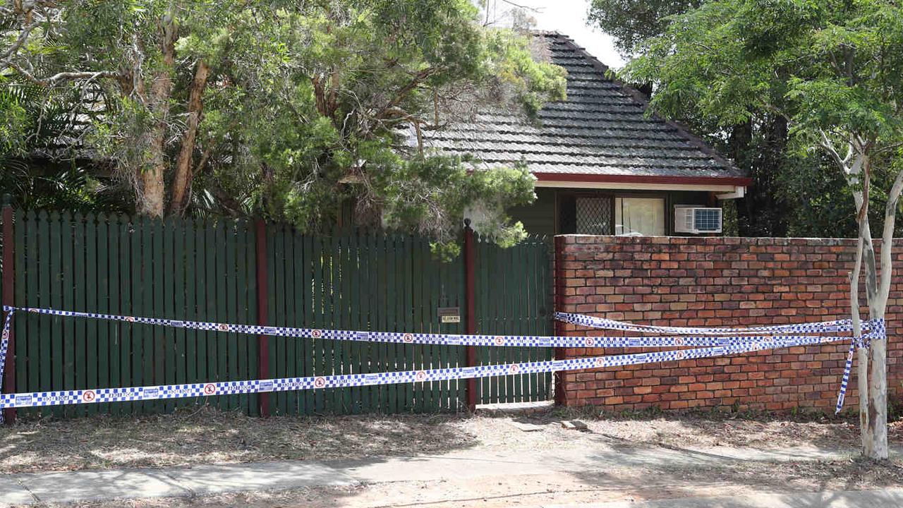 Police at the scene of a baby’s death in Sunnybank Hills. Picture: Peter Wallis