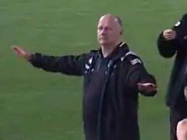 Ken Hinkley gestures to Jack Ginnivan after Port’s win on Friday night.