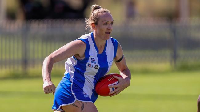 Ebony Miller playing for South Alice Springs in the 2023 CAFL competition. Picture: Charlie Lowson / AFLNT Media