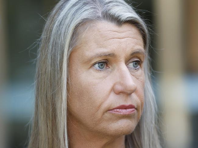 SYDNEY, AUSTRALIA - NewsWire Photos OCTOBER 31, 2024: Samantha Barlow pictured outside the Trial Court in Parramatta. Parole Hearing for a Drug addict who attacked an off duty police officer Samantha Barlow with a brick and left her for dead in a shocking attack in Kings Cross. Picture: NewsWire / Damian Shaw