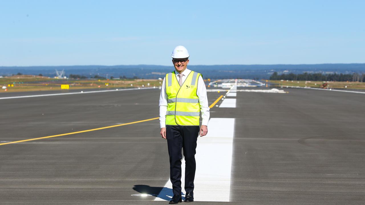 The federal government is setting up an ombudsman to police Australian airlines and airports to protect passenger rights. Picture: NewsWire / Gaye Gerard