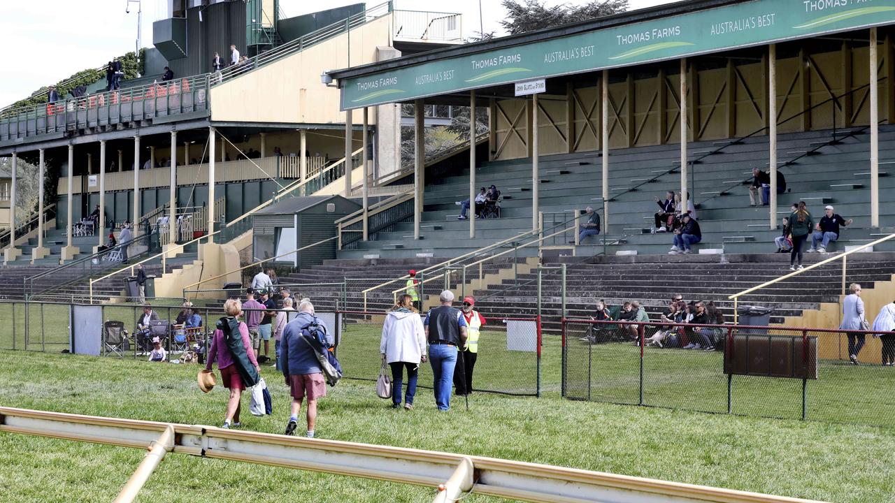 Oakbank races