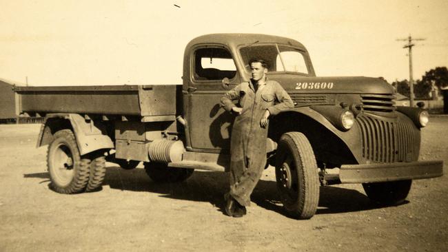 Mordaunt Mitchell was stationed in Darwin, Northern Territory, to work on Catalina flying boats. Picture: Supplied