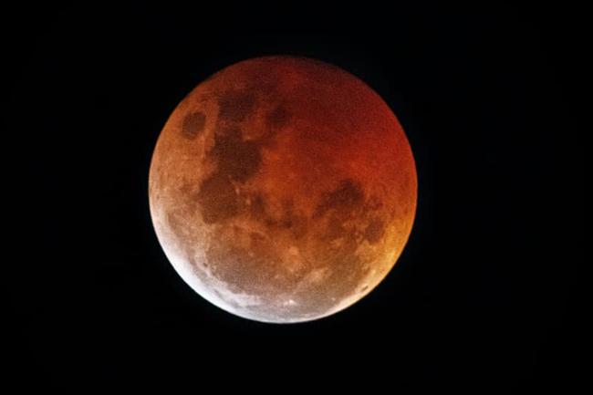 The Blood Moon seen from SA: Oliver Petrie