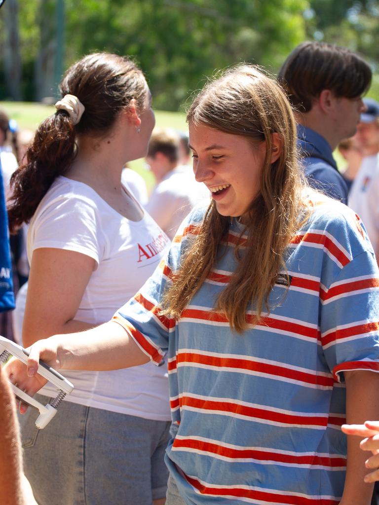 Students tried the best to beat the records set by other students in the grip test challenge.