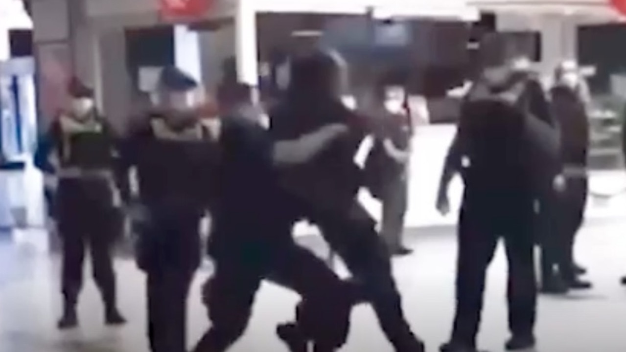 Flinders St station slamming video victim had ‘severe’ reaction after ...