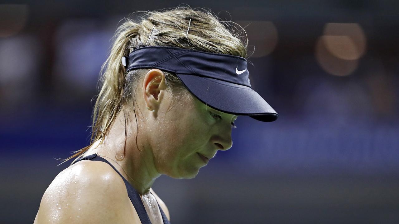 Maria Sharapova has crashed out of the US Open.