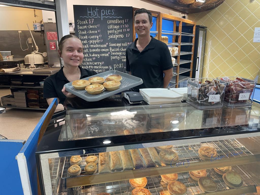 Izzabel O’Shaughnessy with Ray White Commercial agent Taz Townsend at Baked On Nathan in the Vincent Market Place. Picture: Leighton Smith.