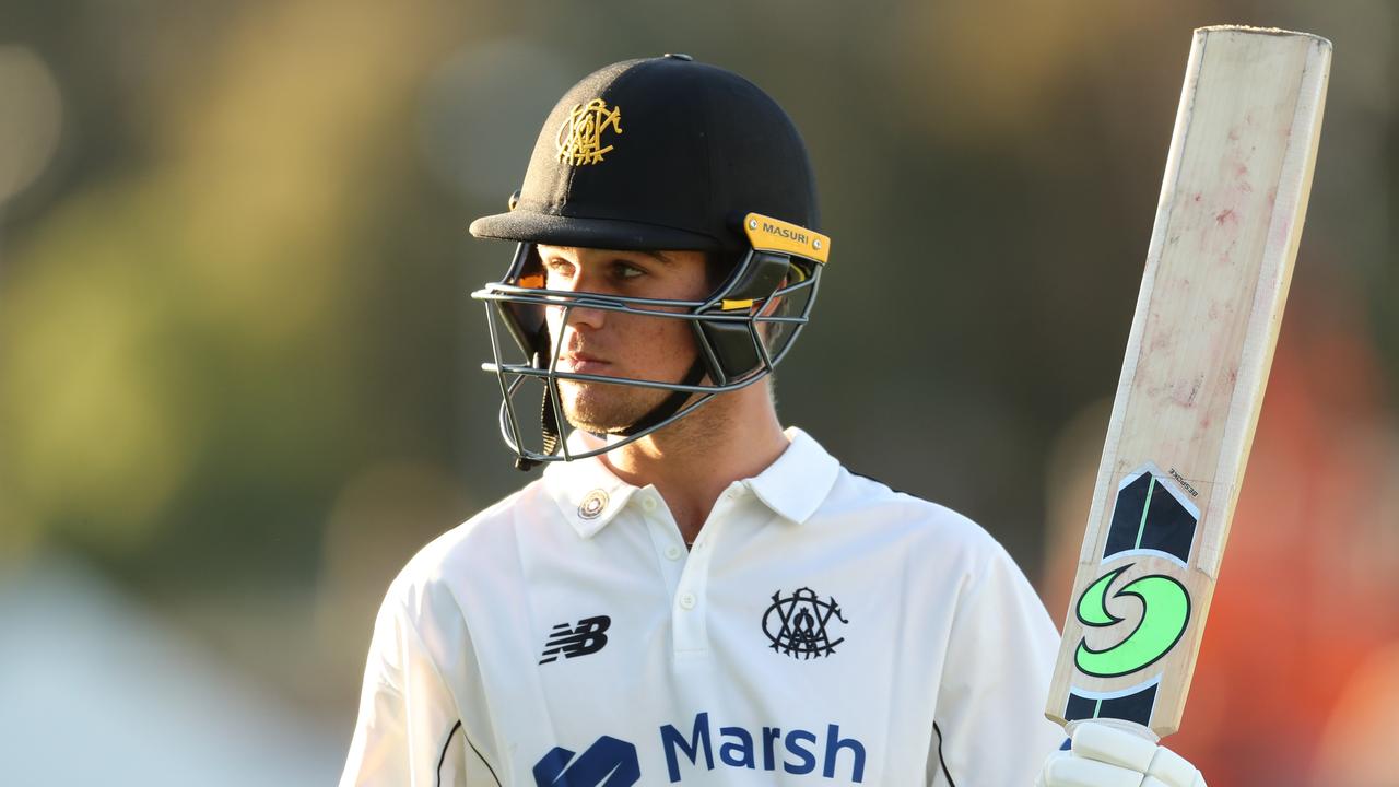 Teague Wyllie des Warriors reconnaît la foule après avoir été renvoyé par Chris Tremain de la Nouvelle-Galles du Sud lors du match Sheffield Shield entre l'Australie-Occidentale et la Nouvelle-Galles du Sud à WACA, le 04 octobre 2022, à Perth, en Australie.  (Photo de Will Russell/Getty Images)