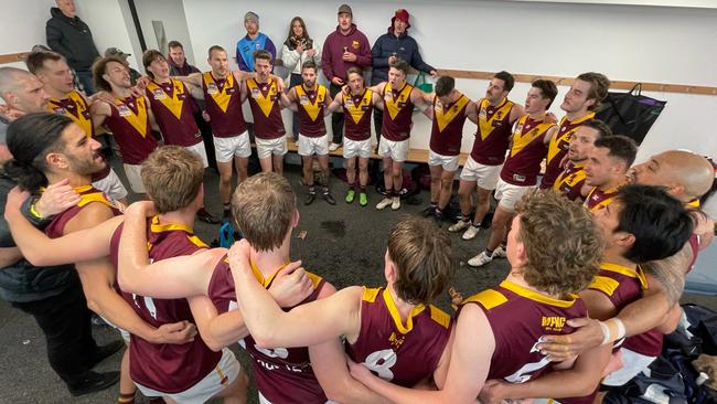 Murrumbeena celebrate a win. Picture: Valeriu Campan