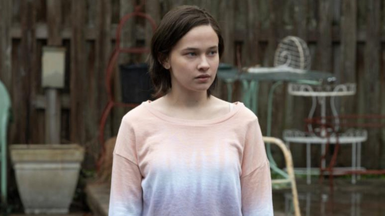 Cailee Spaeny plays Erin McMenamin.