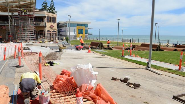 This is how Henley Square looked less than a month ago.