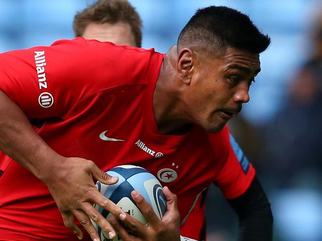 COVENTRY, ENGLAND - APRIL 27:  Will Skelton of Saracens is tackled by Joe Simpson and Marcus Watson of Wasps during the Gallagher Premiership Rugby match between Wasps and Saracens at Ricoh Arena on April 27, 2019 in Coventry, United Kingdom. (Photo by Alex Livesey/Getty Images)