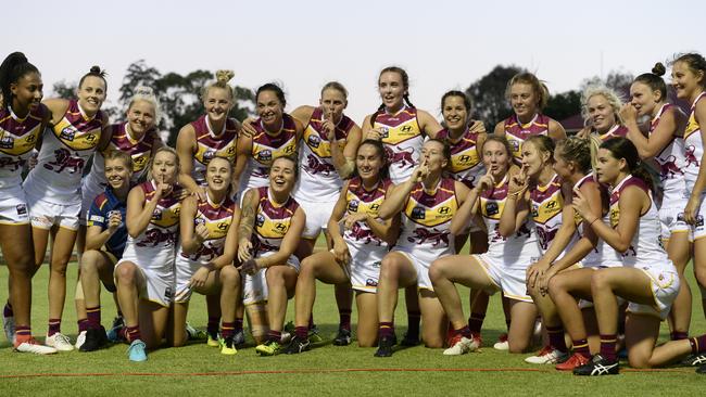 AFLW news: Carlton v Brisbane, Sabrina Frederick-Traub overhauled ...