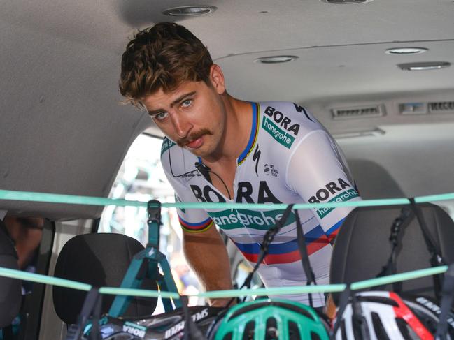 Bora-Hansgrohe's Slovak rider Peter Sagan looks on from the team van prior to the start of stage five of the Tour Down Under cycling race in Adelaide on January 19, 2019. (Photo by Brenton EDWARDS / AFP) / -- IMAGE RESTRICTED TO EDITORIAL USE - STRICTLY NO COMMERCIAL USE --