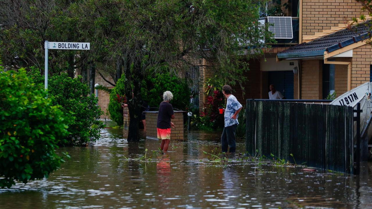 Ballina residents had been ordered to evacuate just after midnight on Wednesday, with floodwaters of 2.5 metres predicted to hit the town, cutting off communications. Picture: NCA NewsWire / Danielle Smith