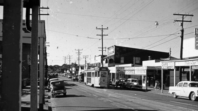 Looking north from Swinburne St c1955 Supplied by Lutwyche City