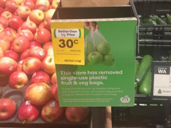 The Woolworths sign that could soon be in stores across the country. Picture: Reddit