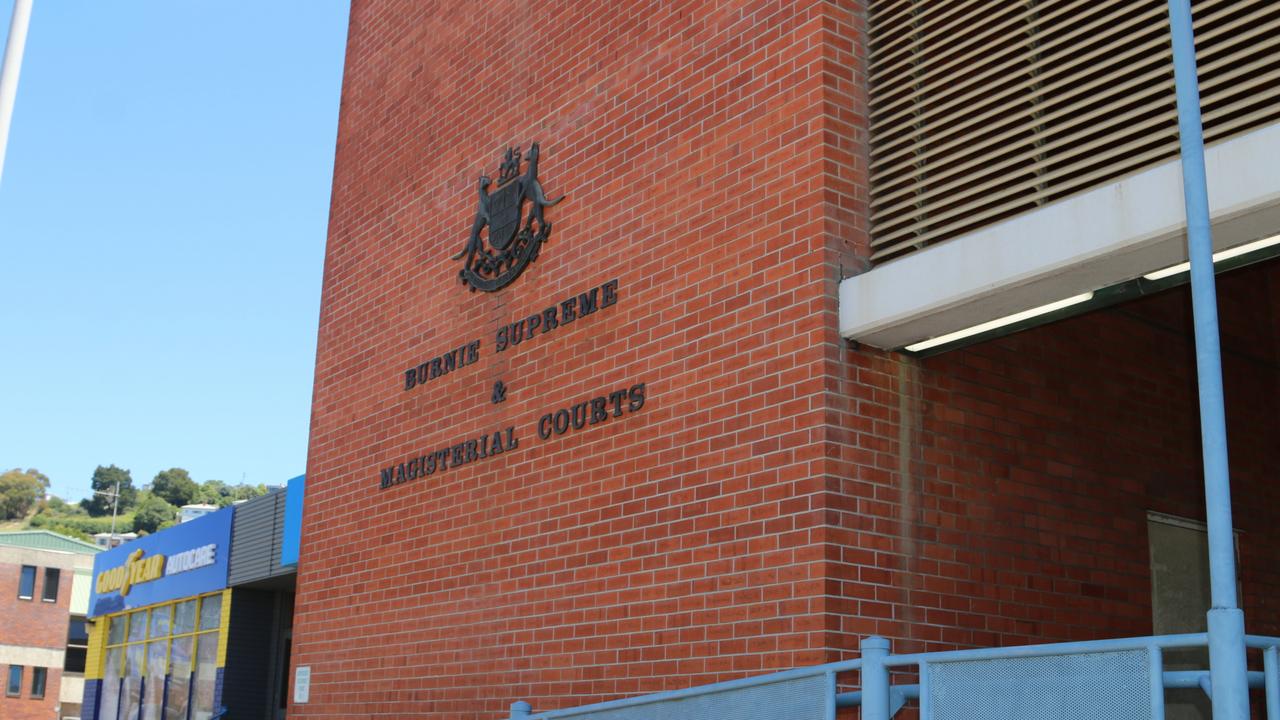 Man told schoolgirl he loved her after alleged rape