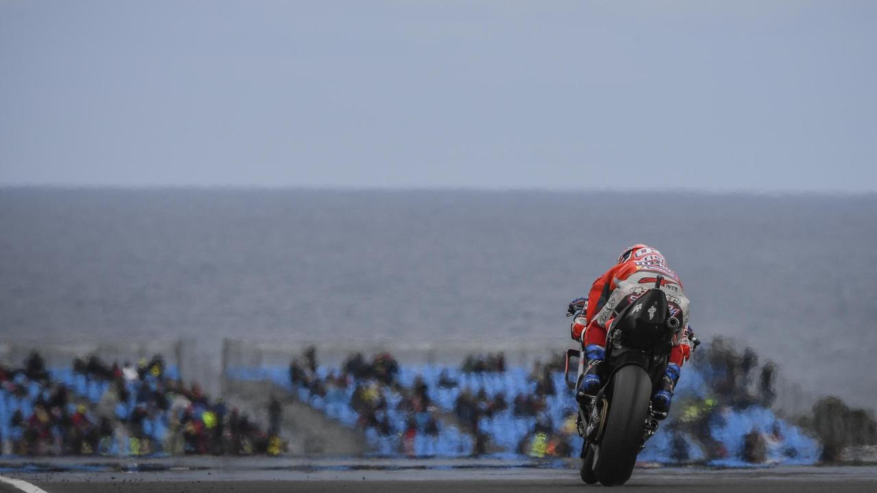 Follow all the MotoGP action from Phillip Island as the riders the battle for grid positions in qualifying for the Michelin Australian Motorcycle Grand Prix.