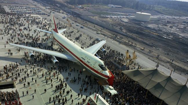 The first Boeing 747 attracts a big crowd before its first test flight on February 9, 1969.