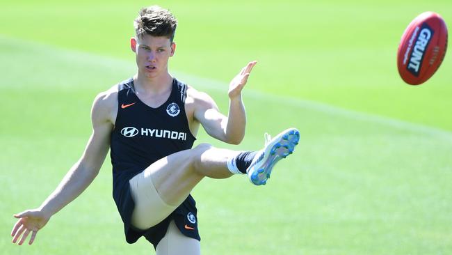 No.1 draft pick Sam Walsh hits the training track.