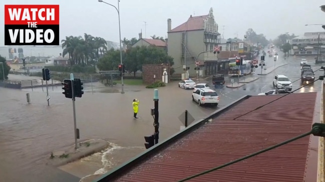 Queensland BOM Forecast: Two Dead, Roads Cut, Flooding Mayhem, Rainfall ...