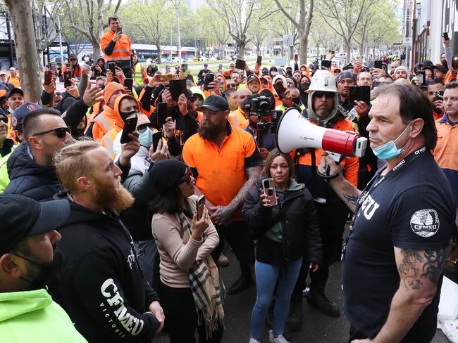 CFMEU boss John Setka tries to address the crowd where he was exposed to the virus. Picture: David Crosling