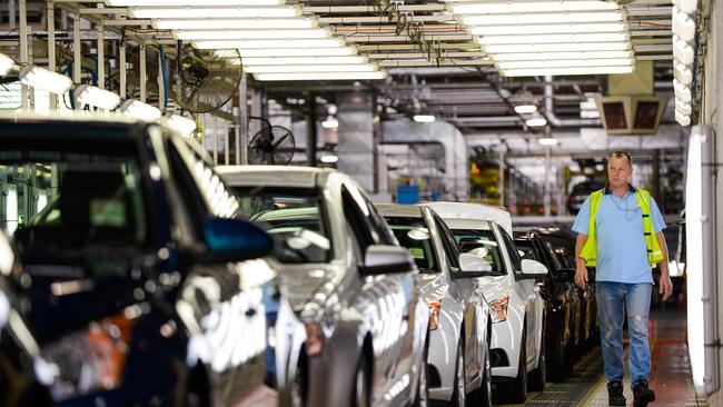 From within ... the General Motors strategy to hire external candidates has not worked, say insiders.