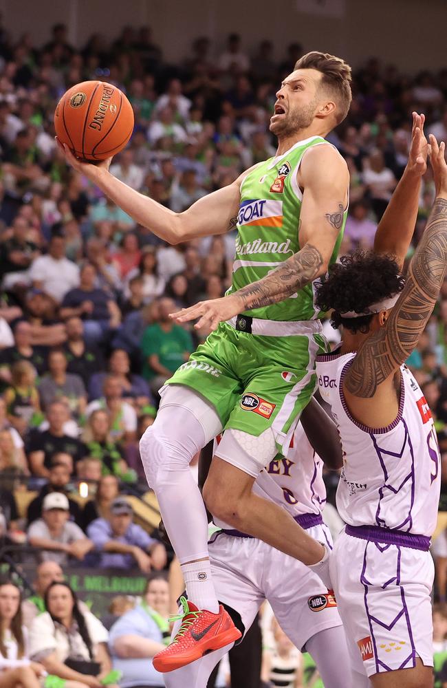 Nathan Sobey drives to the basket during the Phoenix’s loss to the Kings. Picture: Getty Images