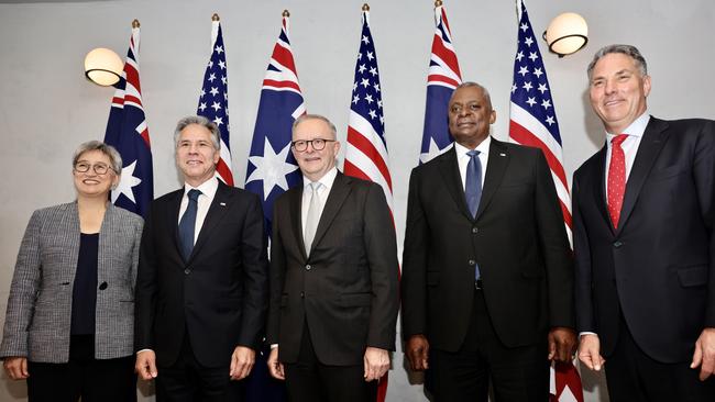 Australian Foreign Minister Penny Wong, U.S. State Secretary Antony Blinken, Prime Minister Anthony Albanese, U.S. Defense Secretary Lloyd Austin and Australian Deputy Prime Minister and Defence Minister Richard Marles in Brisbane.