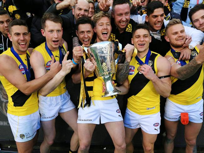 Richmond celebrate the win. Picture: Mark Stewart