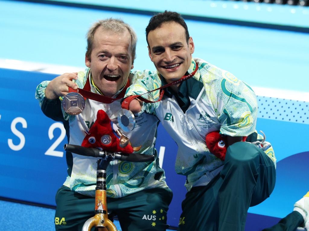 NANTERRE, FRANCE - SEPTEMBER 01: Bronze medalist Grant Patterson and silver medalist Ahmed Kelly of Team Australia after the Men's 150m Individual Medley - SM3. Picture: Adam Pretty/Getty Images